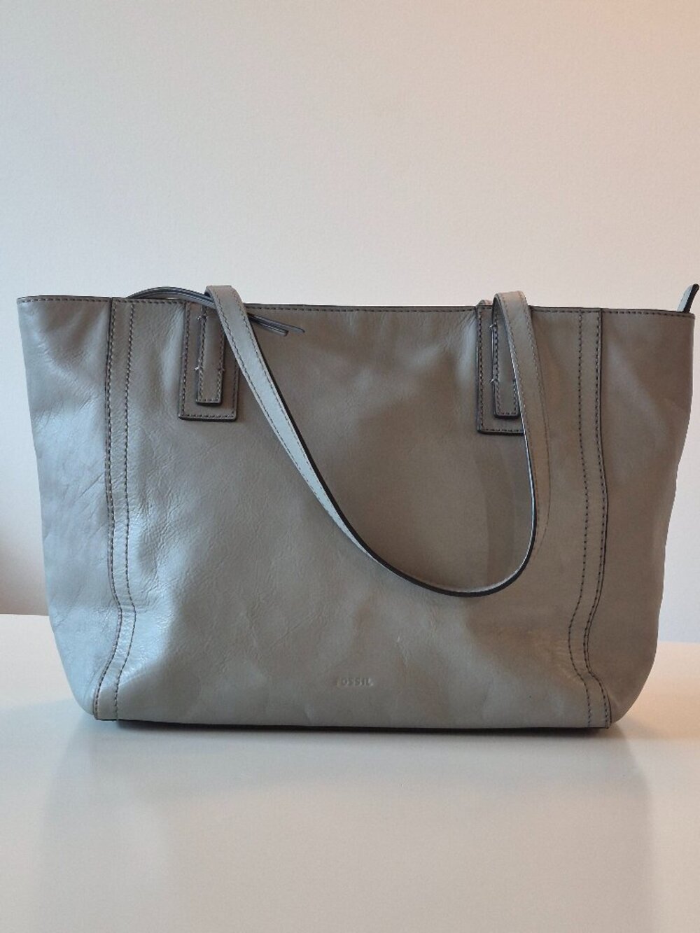 Fossil Emma ZB6844 Women’s Gray Leather Tote Bag Large Zip Top Shoulder Purse